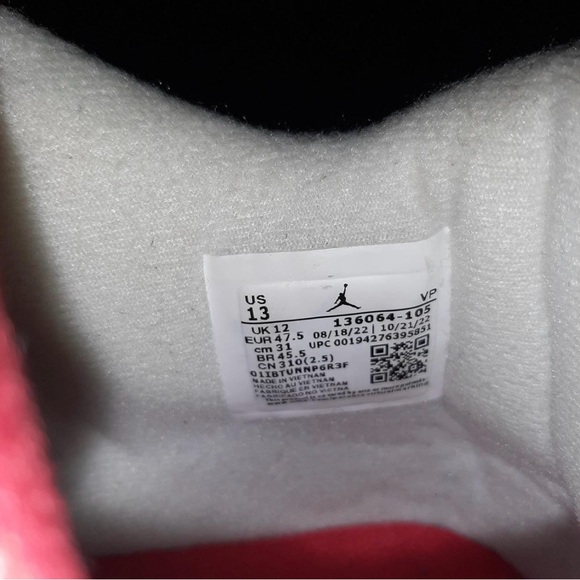 Air Jordan Retro 3 White Cement (2011) Brand New